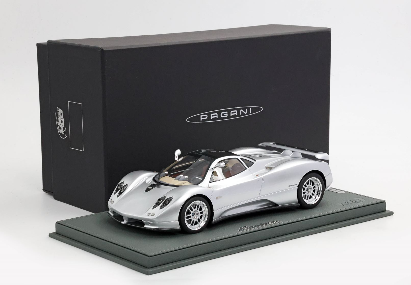 1/18 BBR Pagani ZONDA C12 001 1999 Silver 20th anniversary restoration