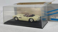 MINICHAMPS - BMW 507 CABRİO CREAM