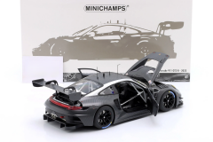1/18 MINICHAMPS - PORSCHE - 911 992-2 GT3 R COUPE 2024