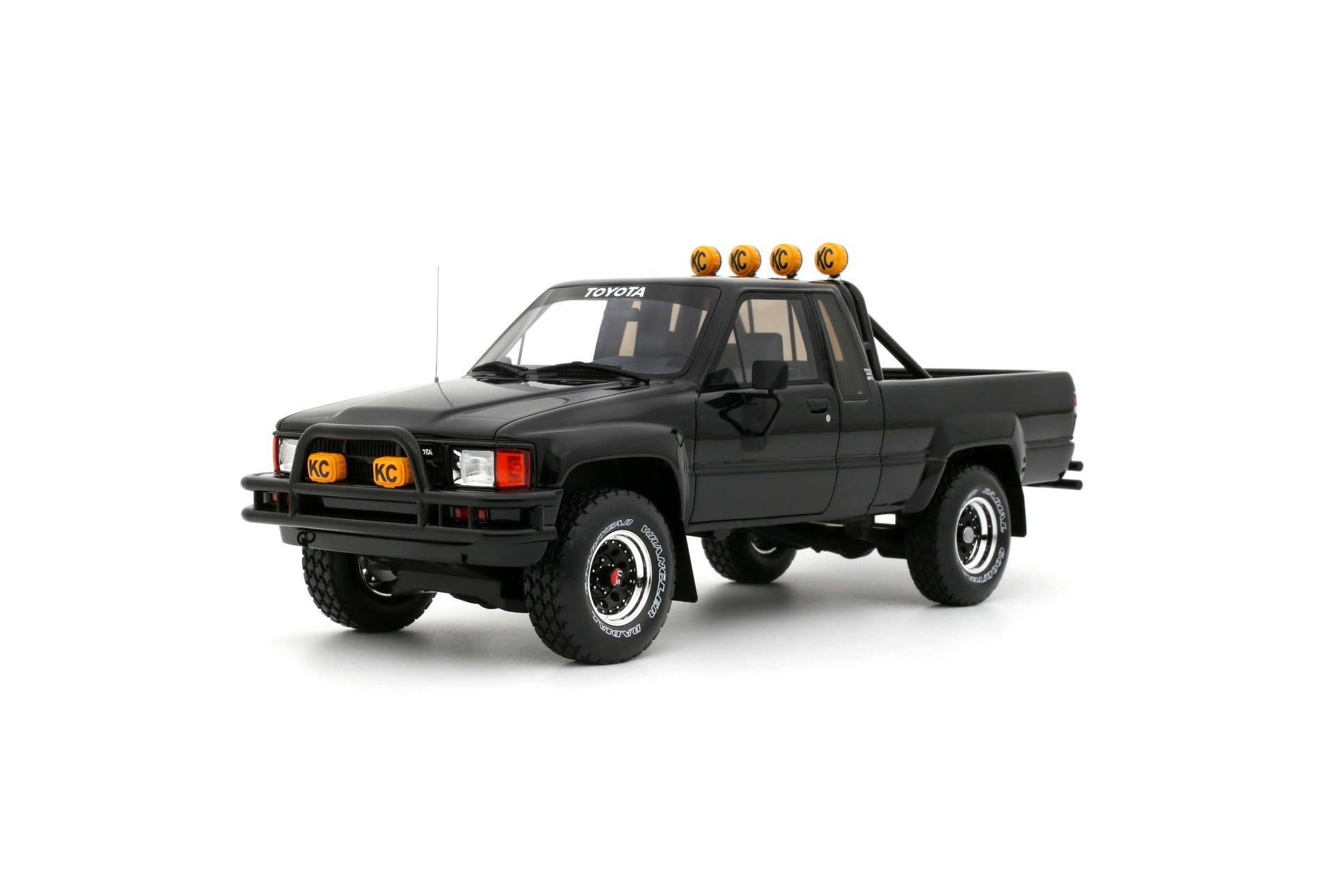 OTTO-MOBILE - TOYOTA - HILUX PICK-UP SR5 1985
