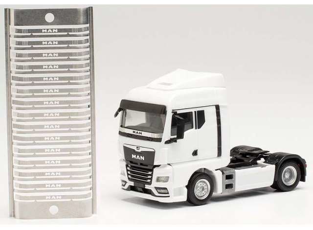 1/87 Stone-chip protection II (15 st.) for MAN TGX, chrome