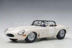 AUTOART JAGUAR E-TYPE COUPE LIGHTWEIGHT 1963