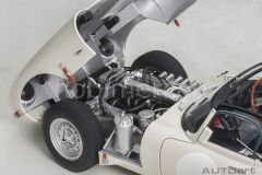 AUTOART JAGUAR E-TYPE COUPE LIGHTWEIGHT 1963