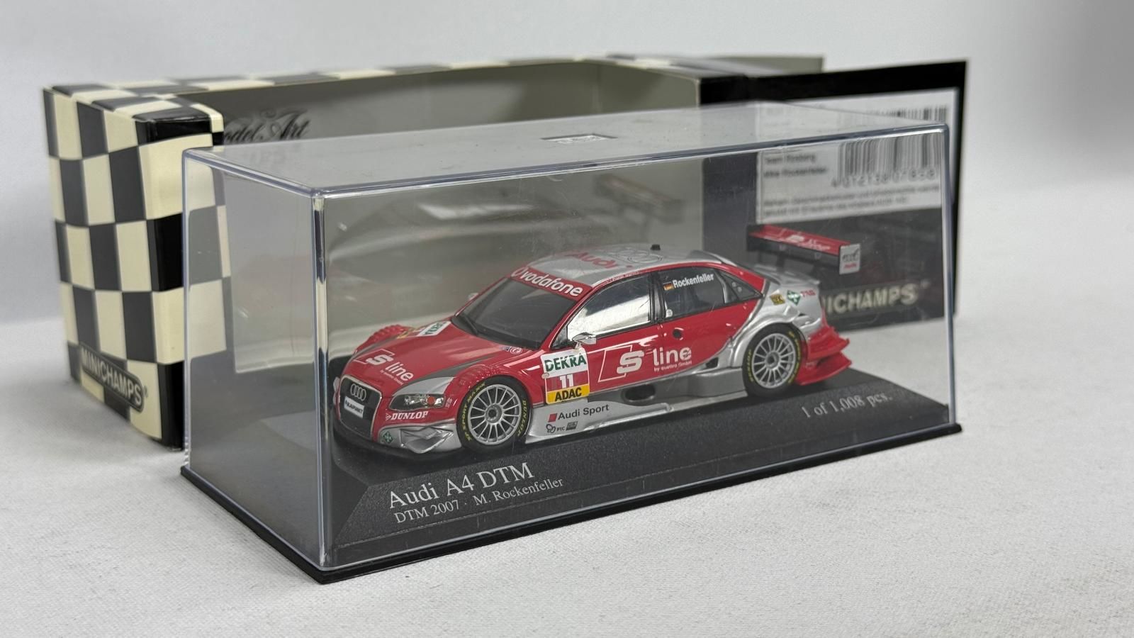 MINICHAMPS - AUDI - A4 S-LINE N 11 DTM 2007 M.ROCKENFELLER