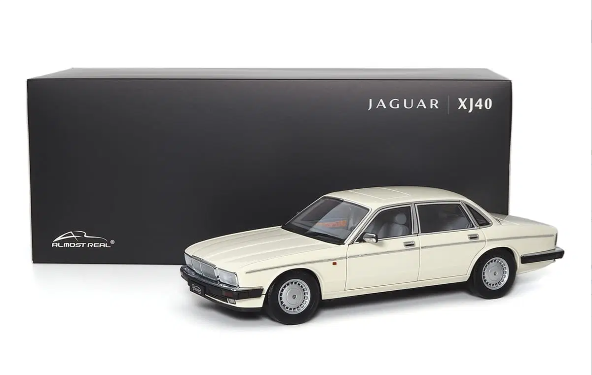 ALMOST-REAL - JAGUAR - DAIMLER XJ6 (XJ40) 1986