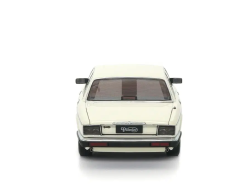 ALMOST-REAL - JAGUAR - DAIMLER XJ6 (XJ40) 1986