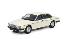 ALMOST-REAL - JAGUAR - DAIMLER XJ6 (XJ40) 1986