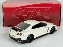 HATALI - 1/18 GT SPIRIT Nissan GT-R (R35) NISMO - GT094