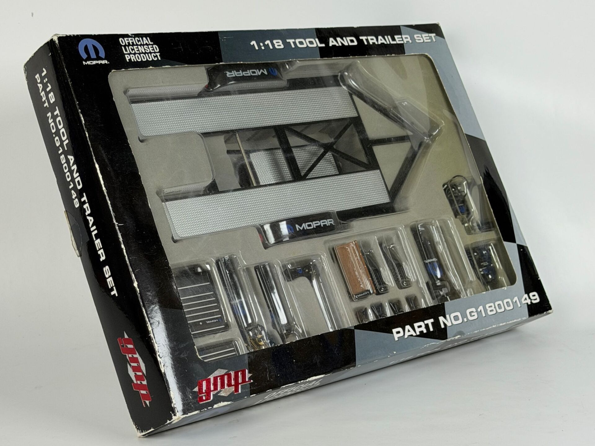 1/18 GMP MOPAR Shop Tools And Trailer Set - G1800149