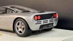 MAKE-UP - MCLAREN F1 ROAD CAR 1994 SILVER