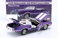 ACME 1970 Oldsmobile 442 W30 Convertible
