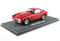 1/18 BBR-MODELS - Ferrari 250 SWB 1960 Short Wheel Base