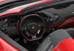1/12 Ferrari 488 Pista Spider Open roof Rosso Corsa - striscia nero argento