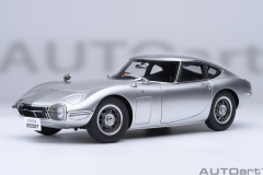 1/18 AUTOart Toyota 2000GT 1967 (Silver) - 79548