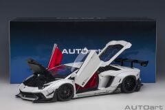 1/18 AUTOART - LAMBORGHINI - AVENTADOR LIBERTY WALK 2017
