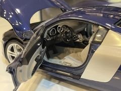 KYOSHO - AUDI - R8 4.2 FSI V8 2007