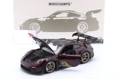 MINICHAMPS - PORSCHE - 911 992 GT3 RS N 5 COUPE 2024 - GOLD WHEELS