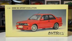 AUTOART - BMW - 3-SERIES M3 E30 SPORT EVOLUTION 1990