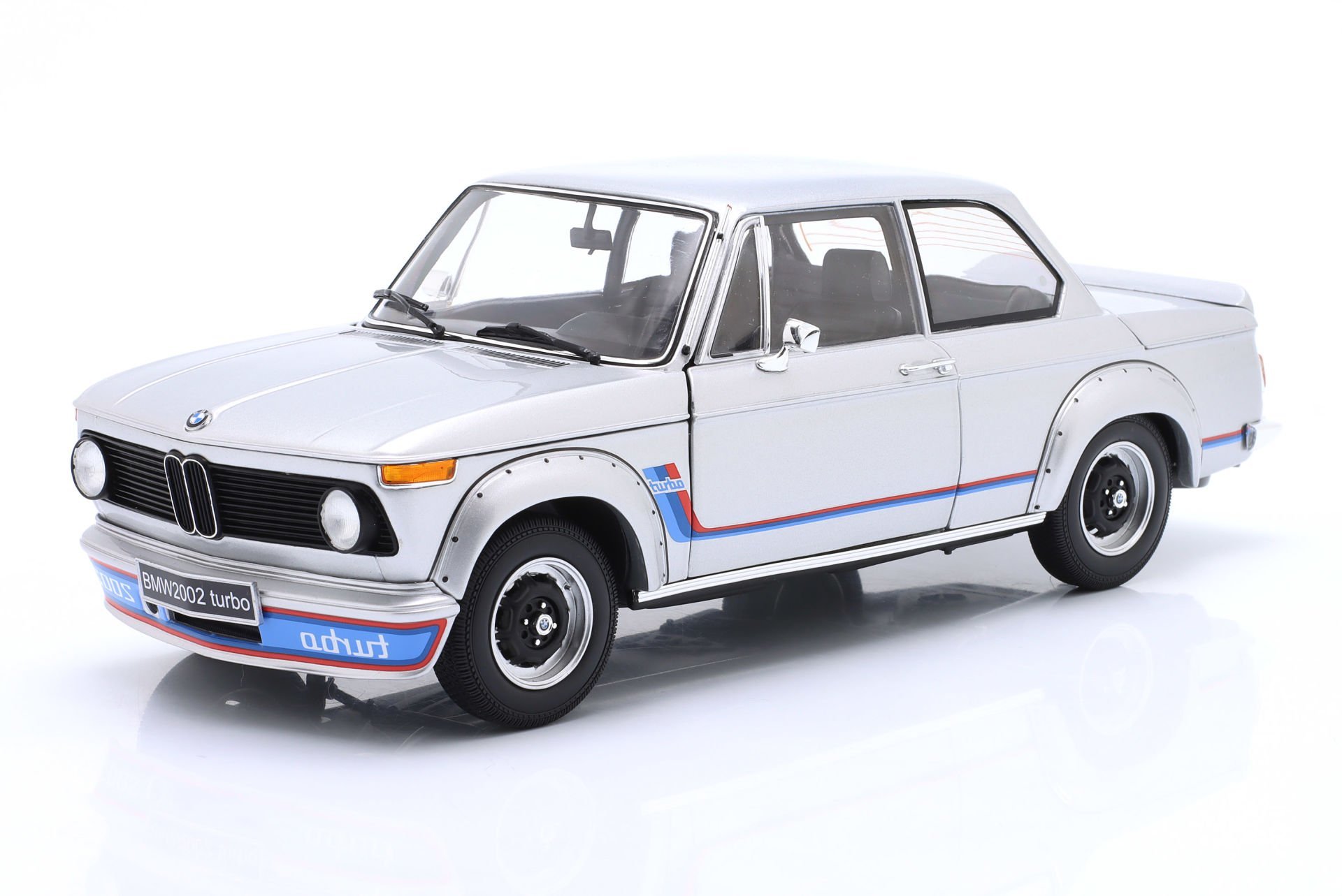 KYOSHO - BMW - 2002Tii TURBO 1972
