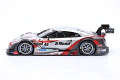 EBBRO - Nissan GT-R GT500 #46 winnaar Super GT Serie Thailand 2015 Motoyama, Yanagida 1:18 Ebbro