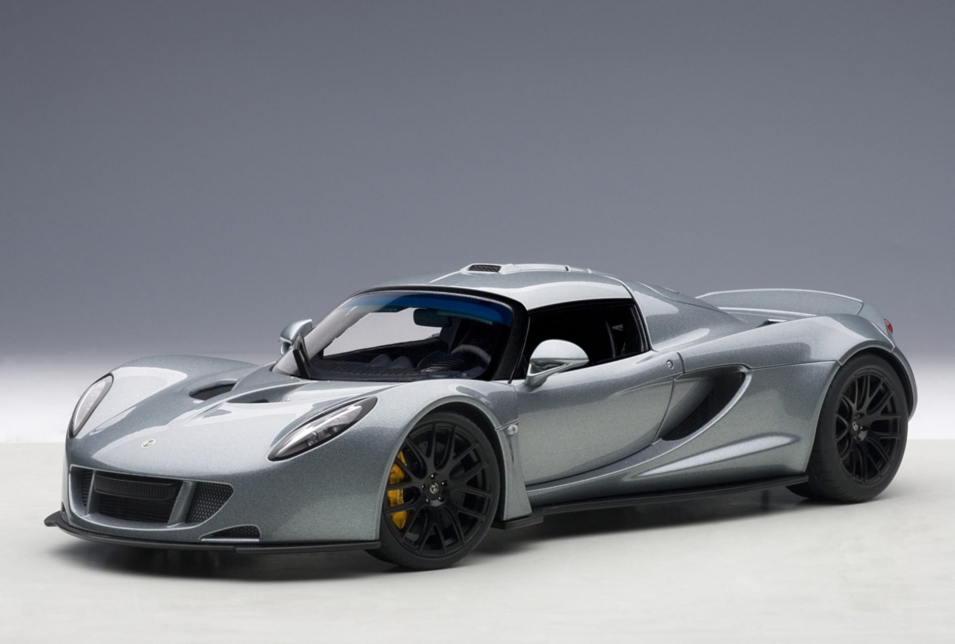 AUTOART - HENNESSEY - VENOM GT COUPE SPIDER 2012