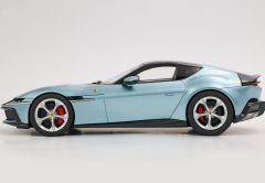 1/18 BBR-MODELS - FERRARI - 12CILINDRI V12 830cv PANORAMIC ROOF 2024