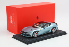 1/18 BBR-MODELS - FERRARI - 12CILINDRI V12 830cv PANORAMIC ROOF 2024