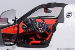 AUTOART - PORSCHE - 918 SPYDER WEISSACH PACKAGE 2013