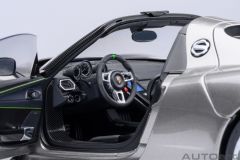 AUTOART - PORSCHE - 918 SPYDER WEISSACH PACKAGE 2013