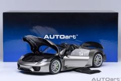 AUTOART - PORSCHE - 918 SPYDER WEISSACH PACKAGE 2013