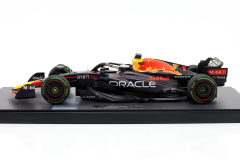 1/12 MINICHAMPS - RED BULL - F1 RB18 TEAM ORACLE RED BULL RACING N 1 WORLD CHAMPION WINNER JAPAN GP 2022 MAX VERSTAPPEN