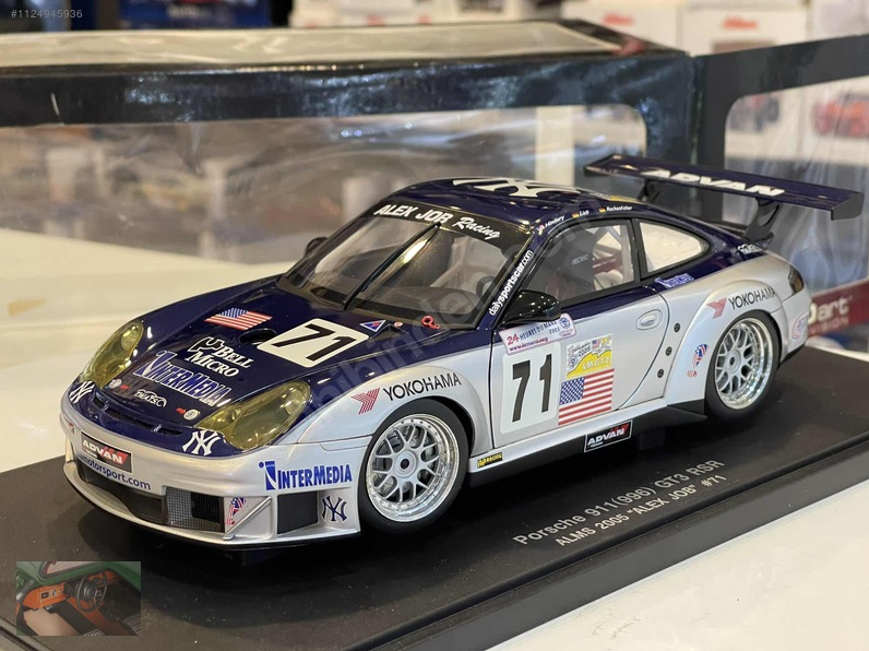AUTOART PORSCHE 996 GT3RSR N71 2005 ALEX JOB