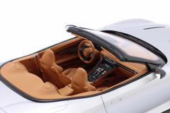 1/18 GT-SPIRIT - ASTON MARTIN - DB12 VOLANTE CABRIOLET OPEN 2023