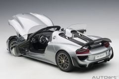 1:12 ÖLÇEK AUTOART - PORSCHE - 918 SPYDER WEISSACH PACKAGE 2013