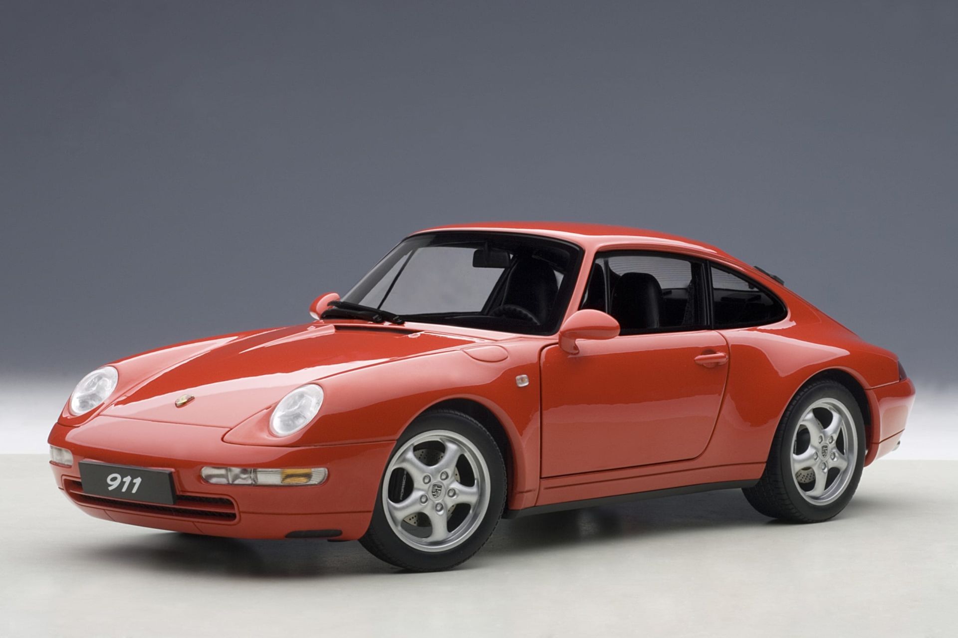AUTOART - PORSCHE - 911 993 CARRERA 1995