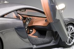 AUTOART - McLAREN - 570S 2015