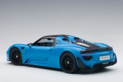 AUTOART - PORSCHE - 918 SPIDER CLOSED ROOF 2013