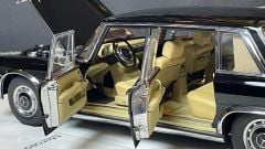 AUTOART - MERCEDES BENZ - 600 SWB LIMOUSINE