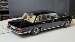 AUTOART - MERCEDES BENZ - 600 SWB LIMOUSINE