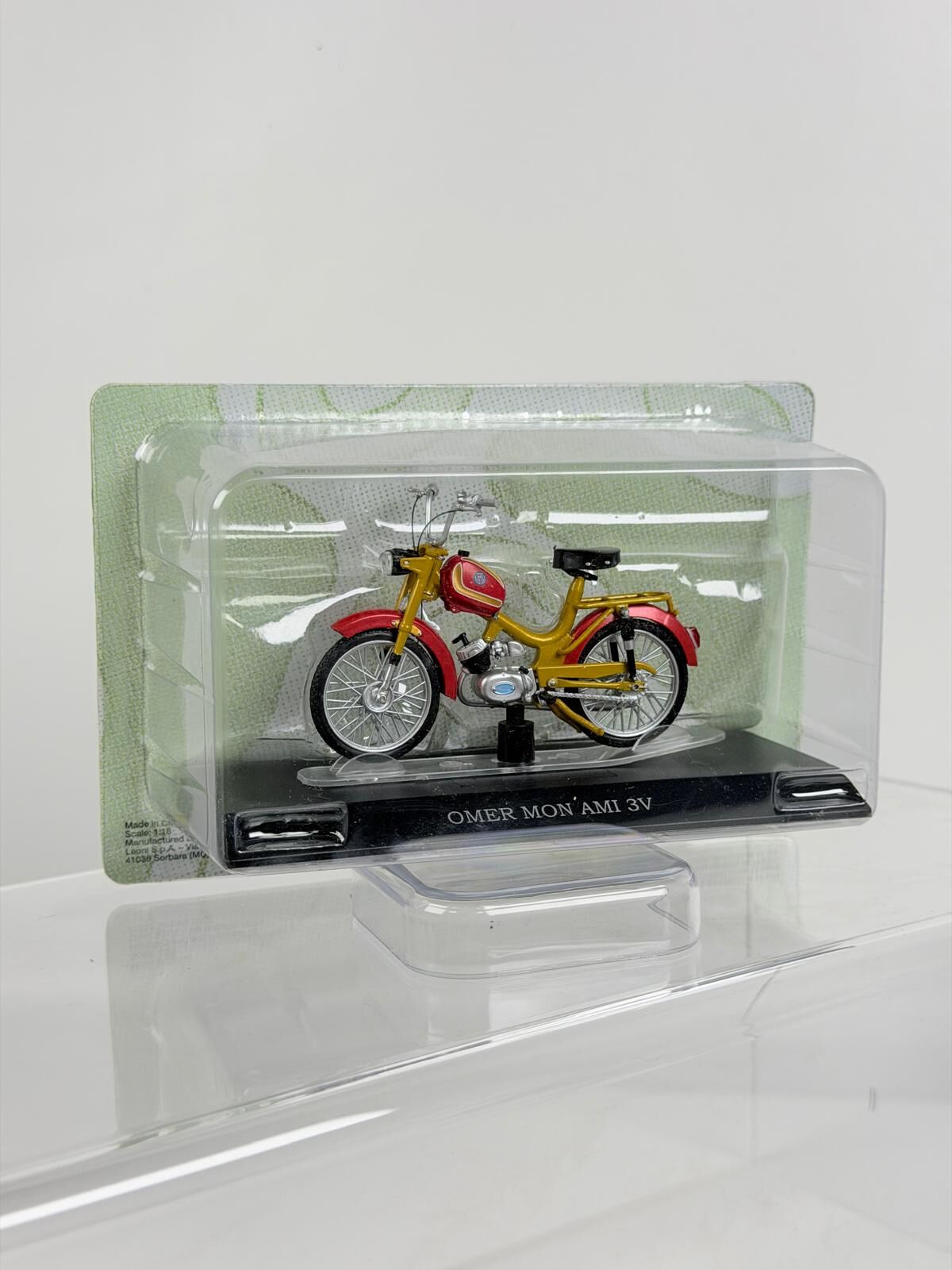 1/18 ATLAS OMER MON AMI 3V