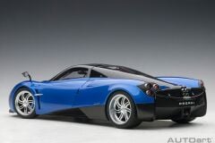 AUTOART - PAGANI - HUAYRA 2011