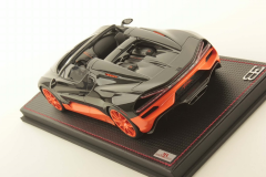 1/18 MR-MODELS Bugatti W16 Mistral – closed wing - BUG015WR