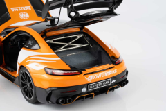 1/18 Minichamps Mercedes-AMG GT Black Series F1 Safety Car Special Livery British GP 2025  - 110032092