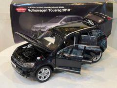 KYOSHO - VOLKSWAGEN - TOUAREG V6 FSI BLUE MOTION 2010