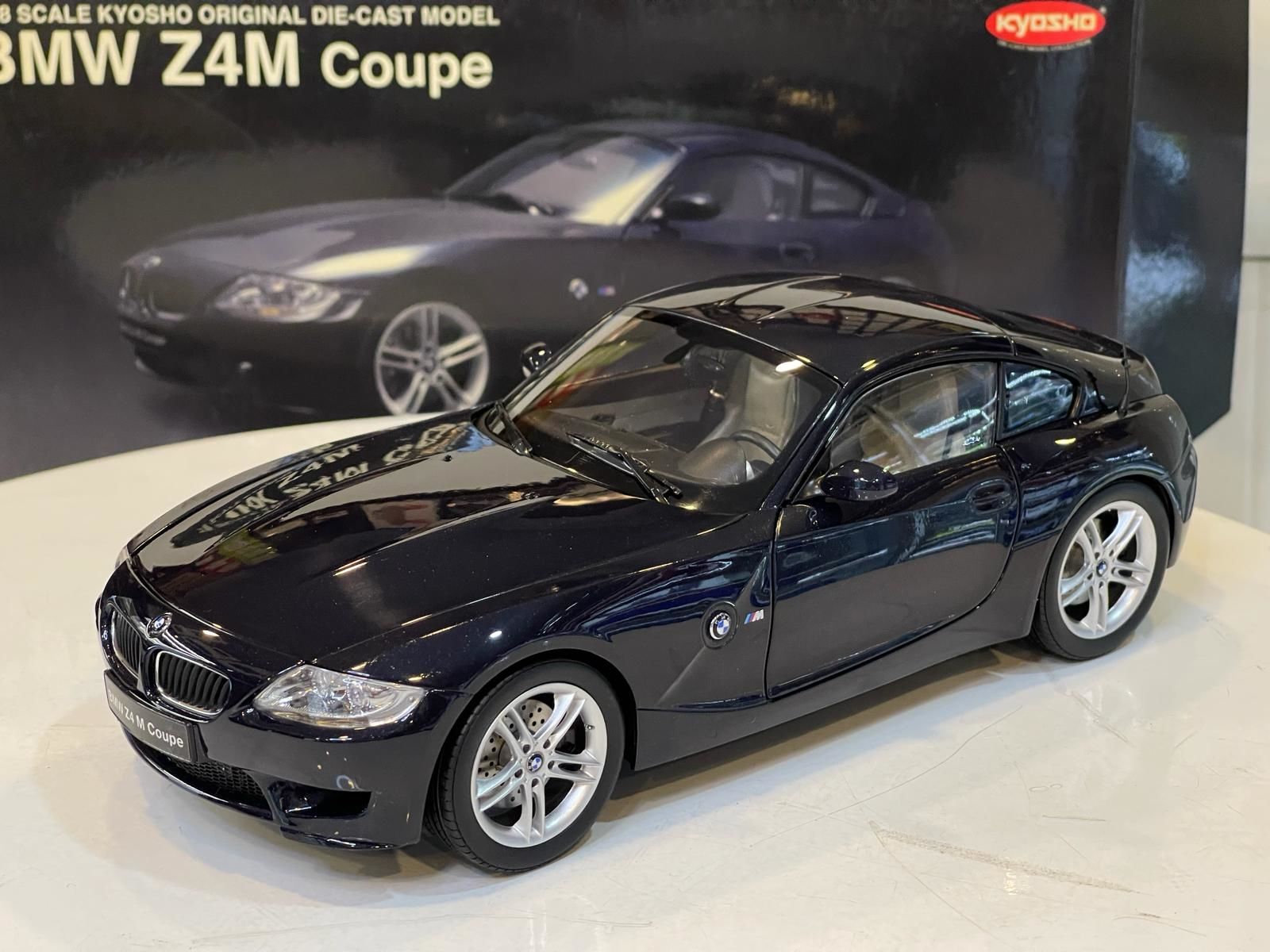 KYOSHO - BMW Z4M COUPE
