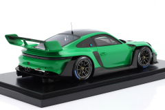 1/18 SPARK-MODEL - PORSCHE - 911 992 GT3 R N 0 RACING COUPE 2023
