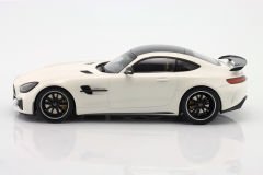 MINICHAMPS MERCEDES GT-R AMG BITURBO 2021