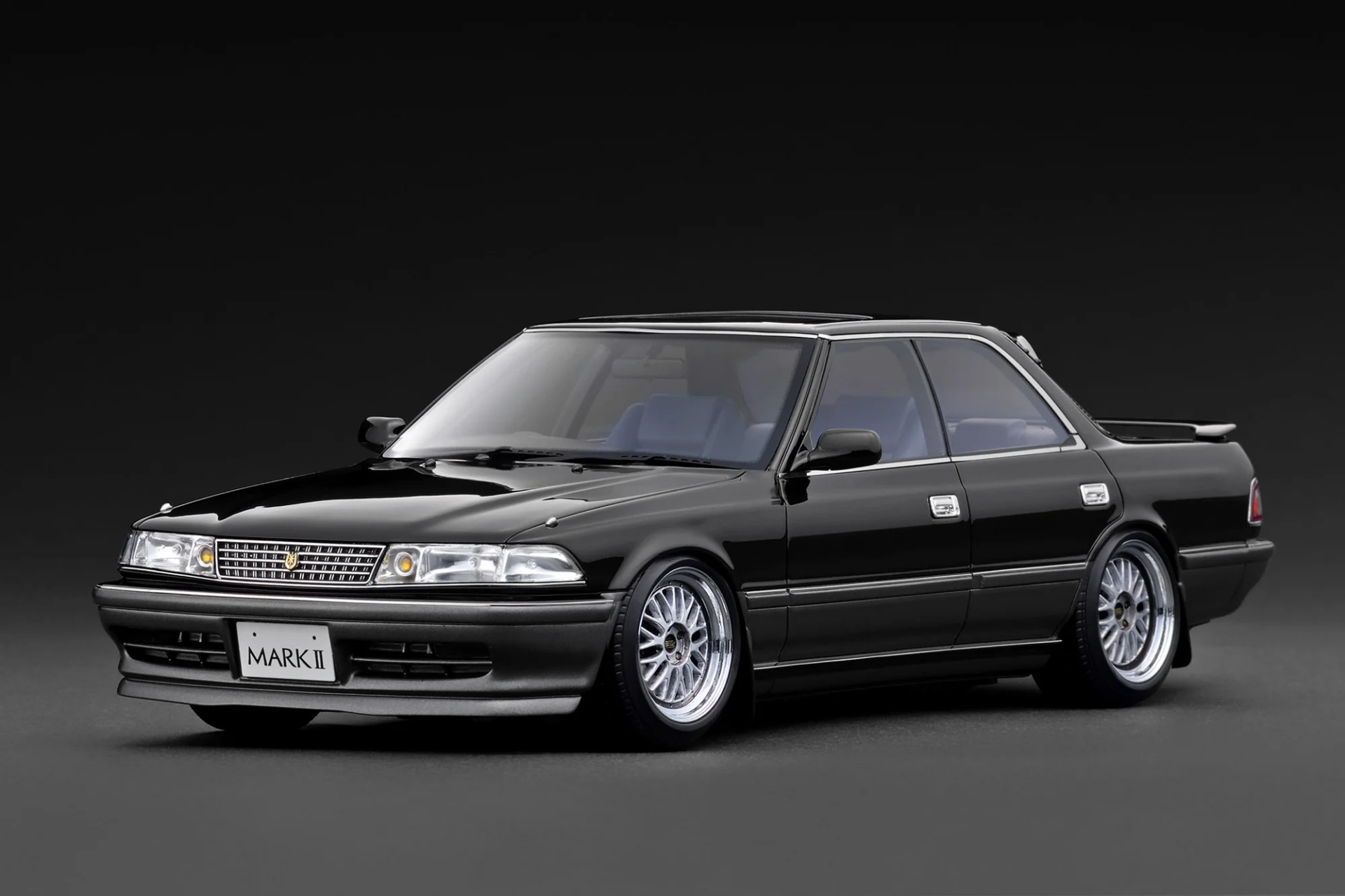 1/18 IGNITION TOYOTA MARKⅡ2.5 GT TWIN turbo (JZX81) Black / Gun Metallic - IG3858