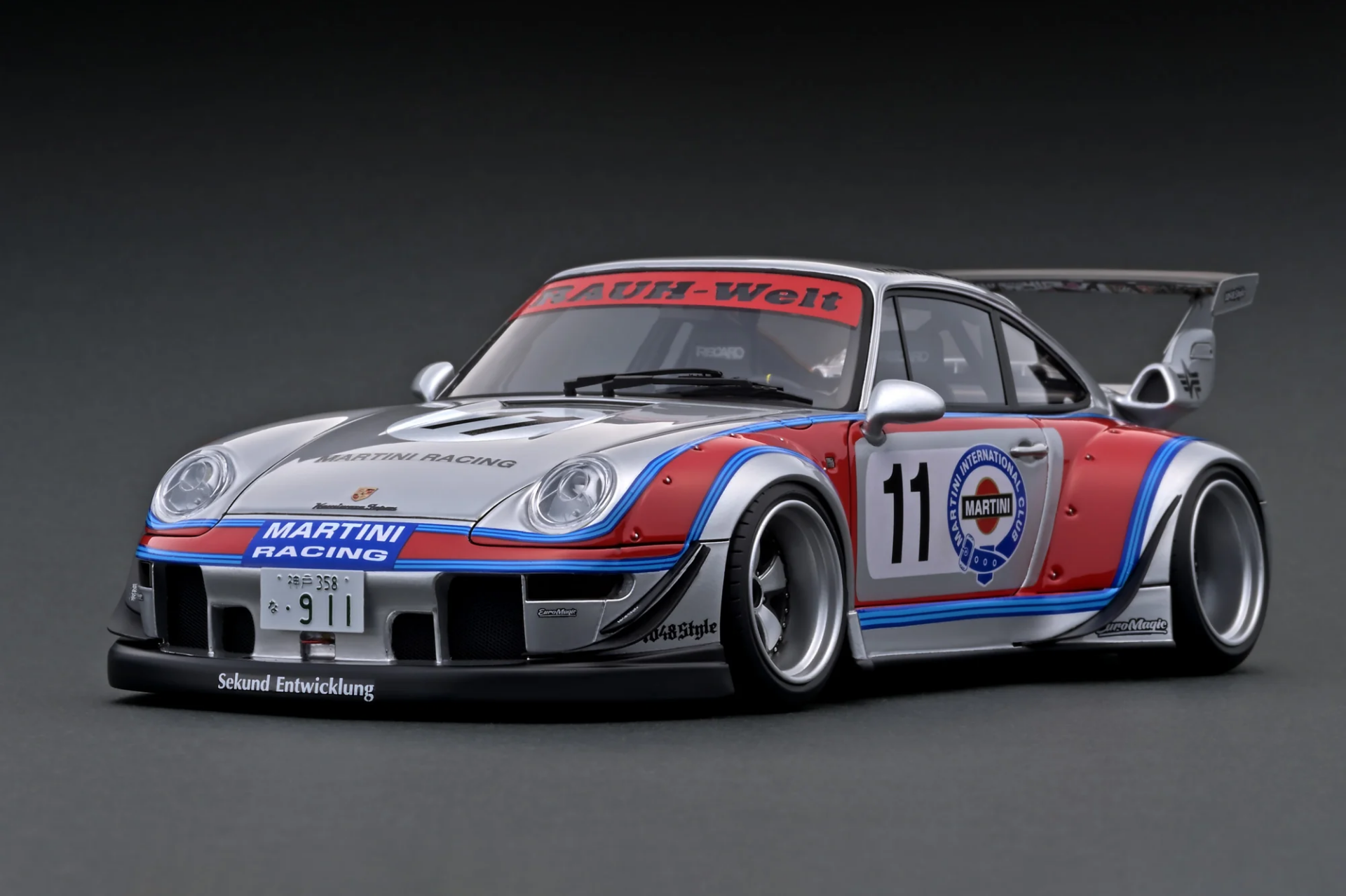 1/18 IGNITION RWB 993 Silver/Red - IG1952