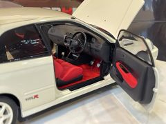 MOTORHELIX - HONDA - CIVIC EK9 TYPE R WITH ENGINE AND ACCESSORIES 1999